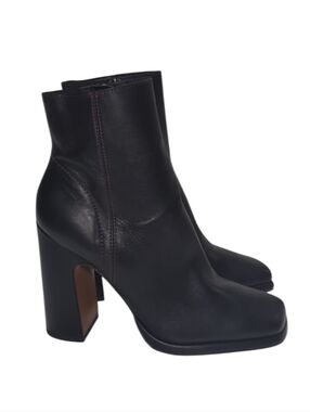 Topshop Holden Black Leather Heeled Boots Size US 4.5 - UK 2- EU 35